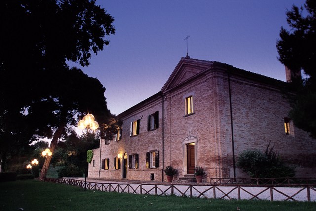  | Appartamenti | Bed & Breakfast | Agriturismo | Villa Tombolina Montemaggiore al Metauro